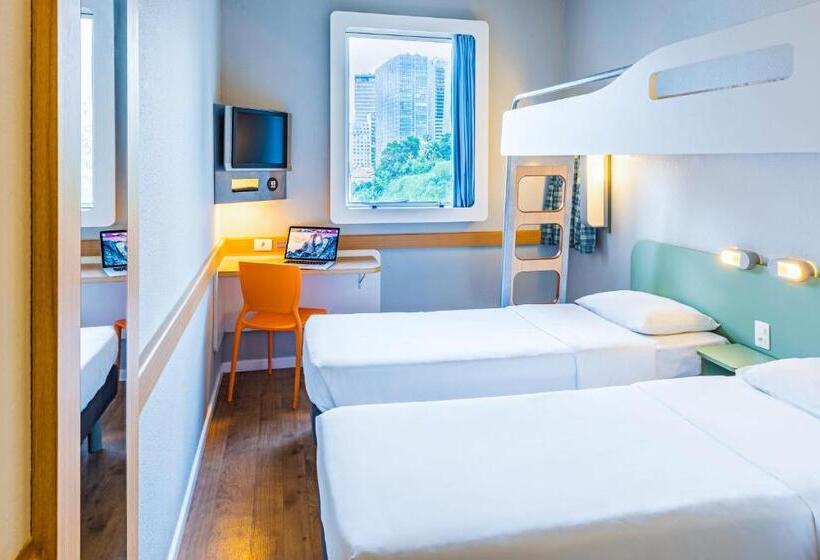 Quarto Triplo Estandar, Ibis Budget Belo Horizonte Minascentro