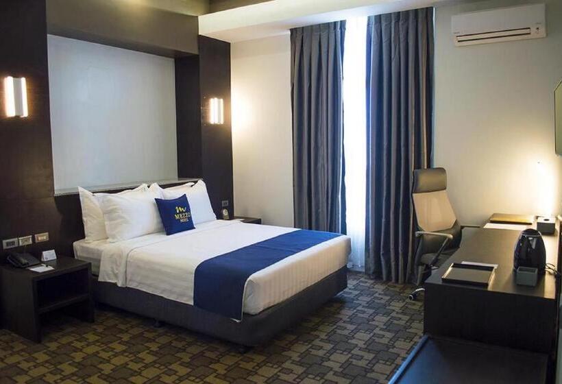 Suíte Deluxe, Mezzo