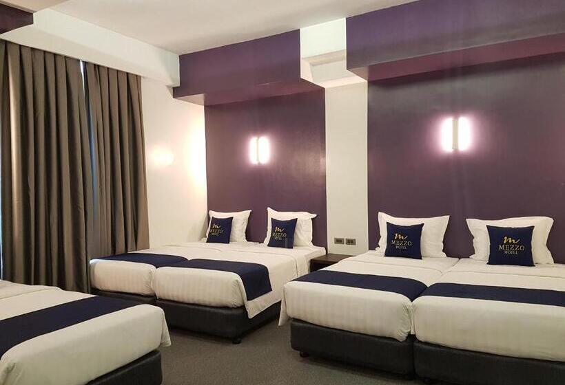 Quarto Estandar, Mezzo