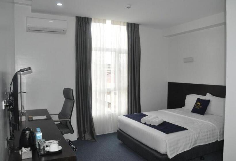 Suíte Júnior, Mezzo