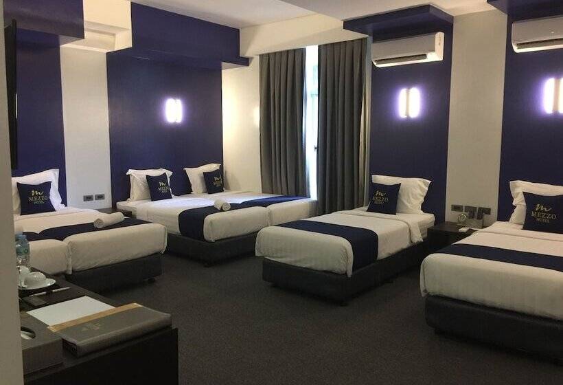 Quarto Estandar, Mezzo