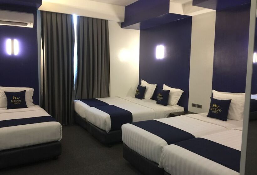 Quarto Estandar, Mezzo