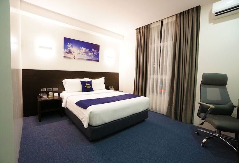 Suíte Júnior, Mezzo