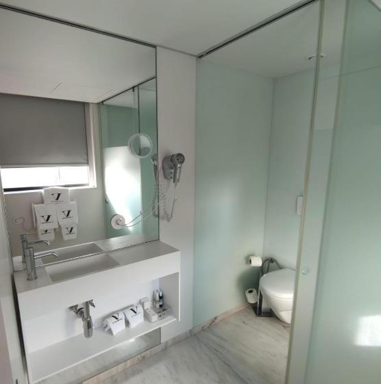 اتاق سوپریور, O Valentim