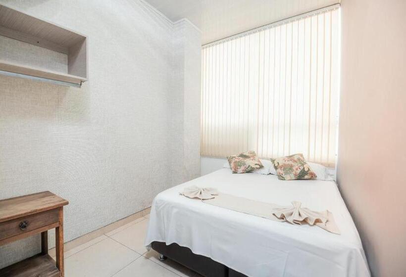 スタンダードルーム, Paris