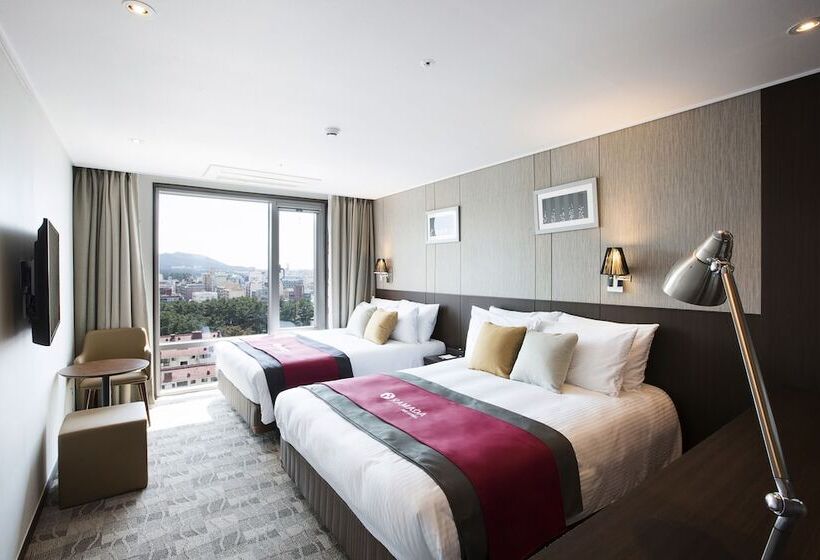 디럭스 룸, Ramada By Wyndham Jeju City Hall