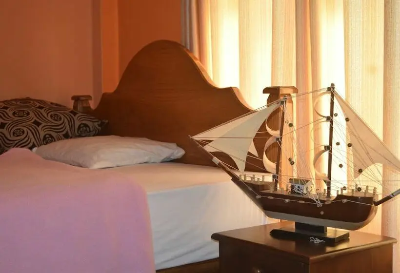 Comfort Kolmen Hengen Huone, Southern View Holiday Resort