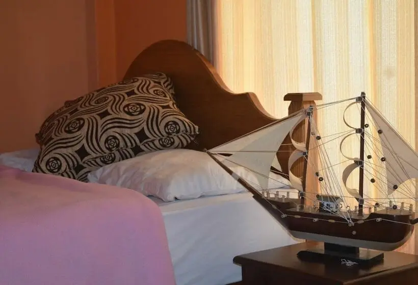 Deluxe Kolmen Hengen Huone, Southern View Holiday Resort