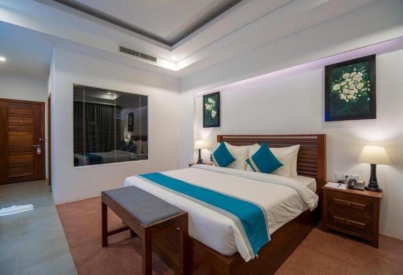 Номер Deluxe Вид на Бассейн, The Tito Suite Residence