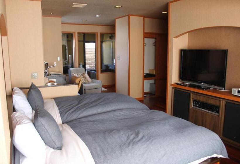 디럭스 룸 산전망, Hanaichi