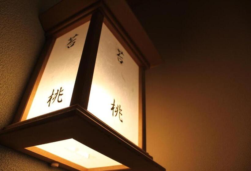 패밀리 룸 공용 욕실, Hanaichi