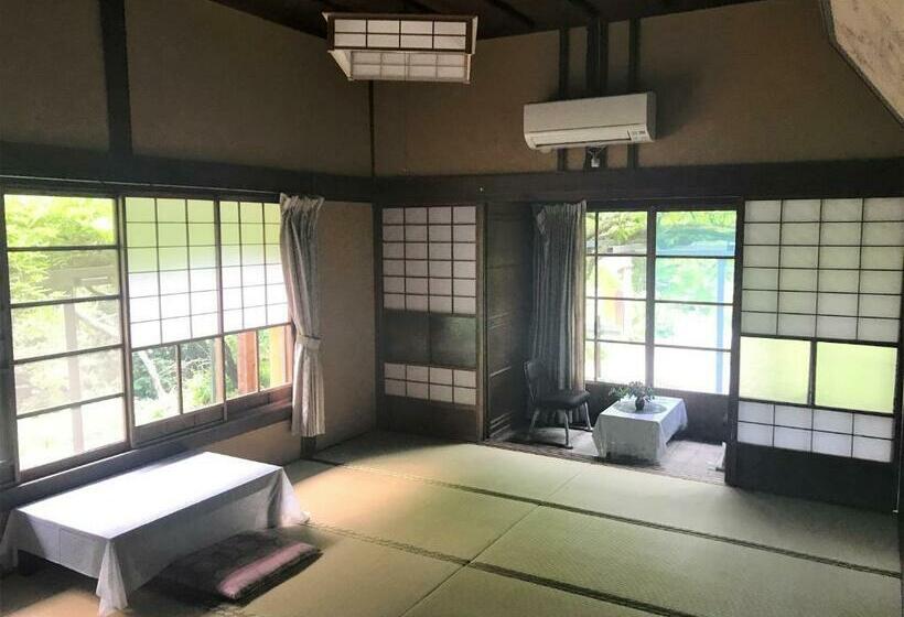 Номер Стандарт Четырехместный Совместный Санузел, Taikoji Shukubo Hostel