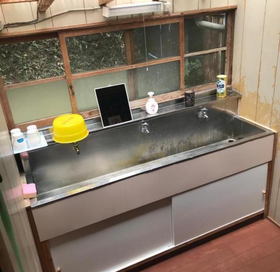 Номер Стандарт Четырехместный Совместный Санузел, Taikoji Shukubo Hostel