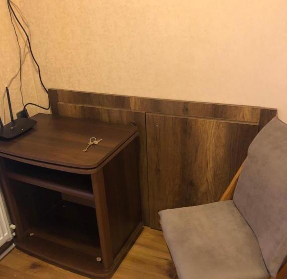 اتاق استاندارد یک نفره, Apartment Zaziashvili 30