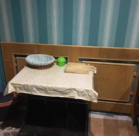 اتاق استاندارد یک نفره, Apartment Zaziashvili 30