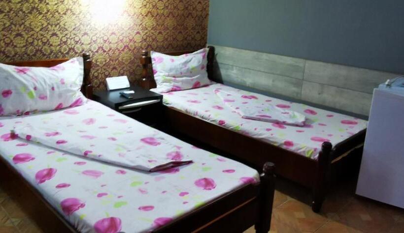 اتاق استاندارد با بالکن, Max Mamaia Nord