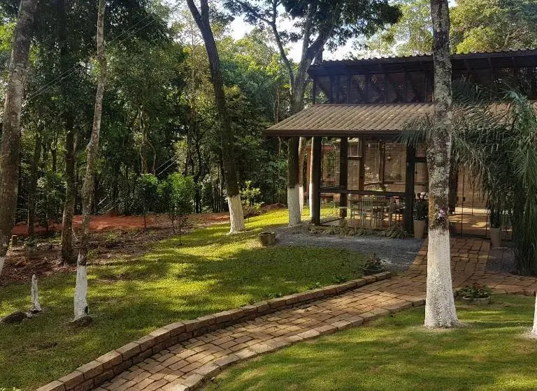 Sviitti Parveke, Bosque São Francisco