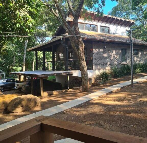 غرفة قياسية رباعية مزودة بشُرفة, Bosque São Francisco