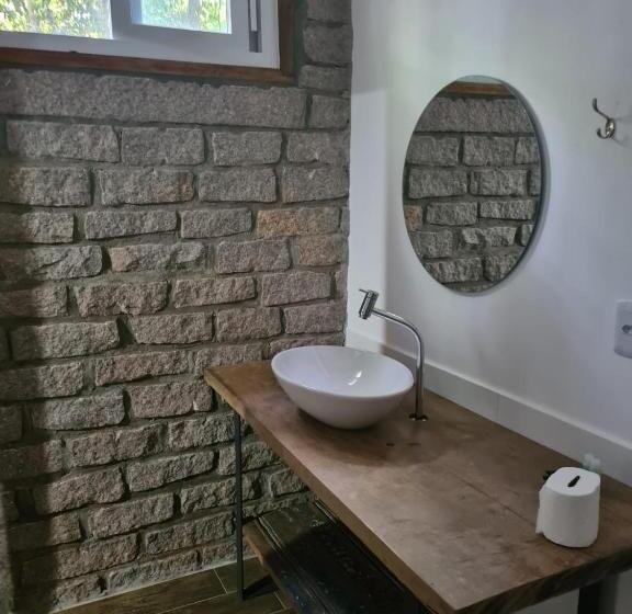 غرفة قياسية رباعية مزودة بشُرفة, Bosque São Francisco