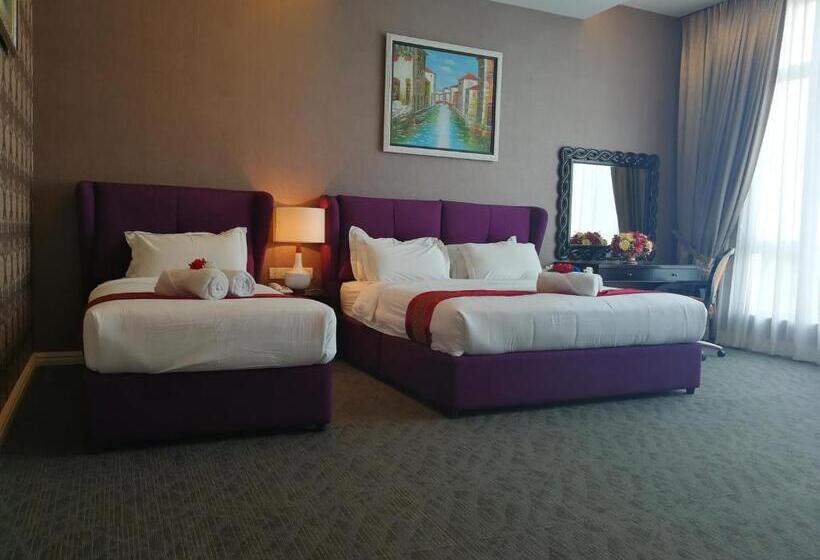 סוויטה משפחתית, Casa Bianca