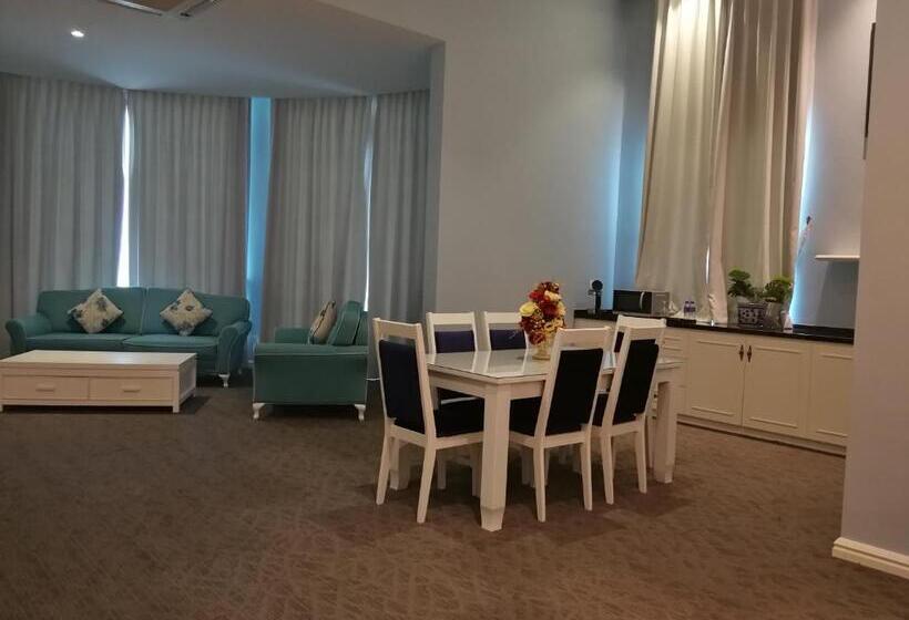 جناح مطلّ علي الجبل, Casa Bianca