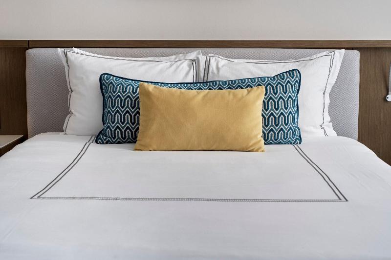 חדר סטנדרט עם מיטת קינג, Civic Hotel, Autograph Collection