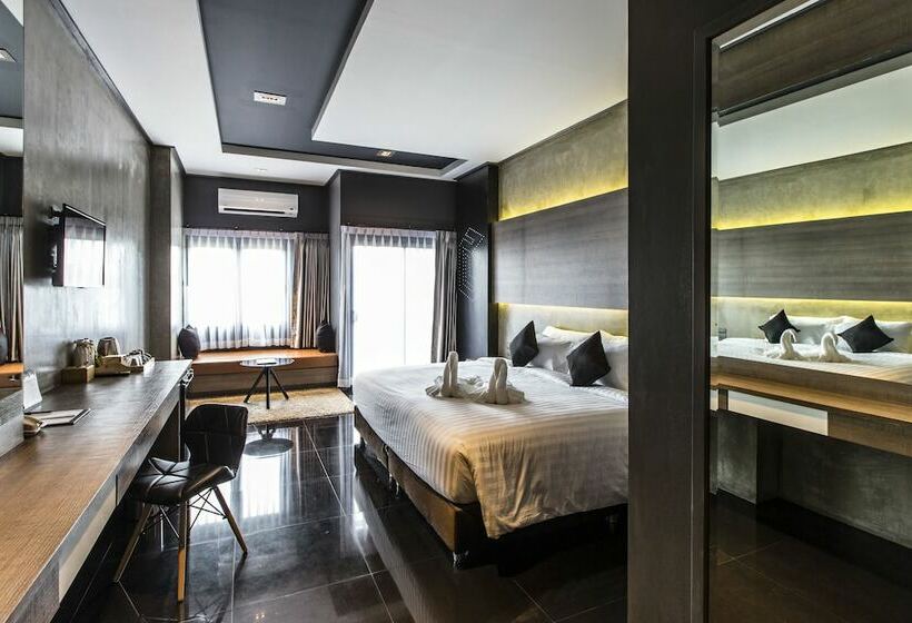 اتاق لوکس, Cresco Hotel Buriram