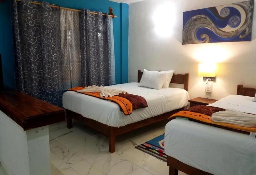 2ダブルベッドのスタンダードルーム, Mayahau Coba