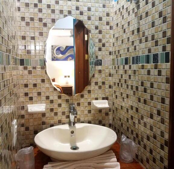 2ダブルベッドのスタンダードルーム, Mayahau Coba