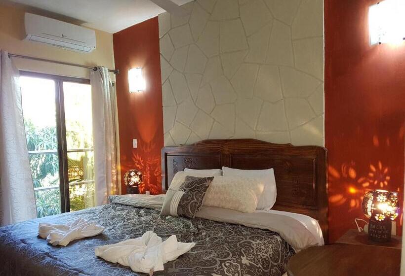 キングサイズベッドのスタンダードルーム, Mayahau Coba