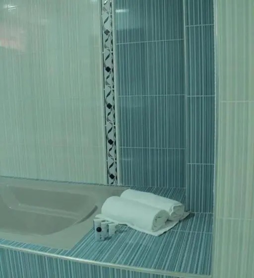 Standard Yhden Hengen Huone Merinäkymä, Torre Mar
