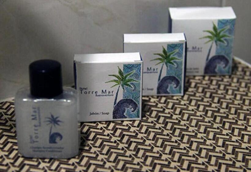 غرفة قياسية فردية مطلة علي البحر, Torre Mar