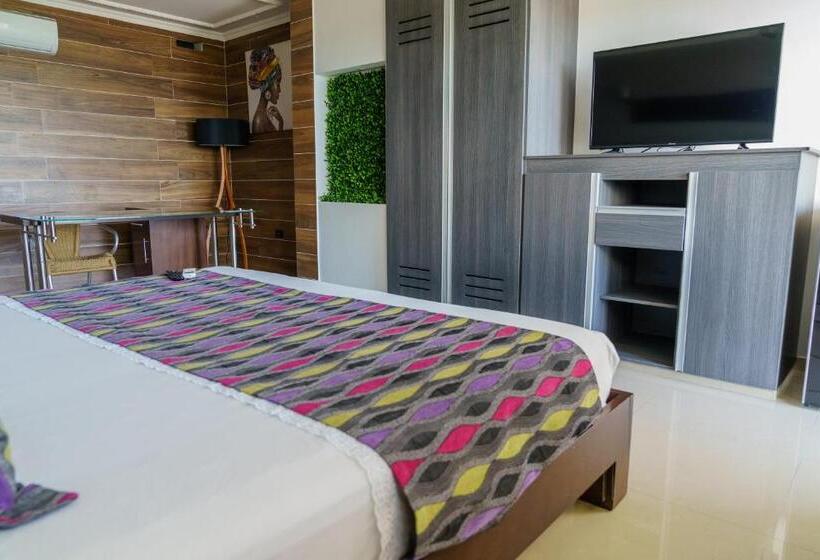 غرفة قياسية فردية مطلة علي البحر, Torre Mar