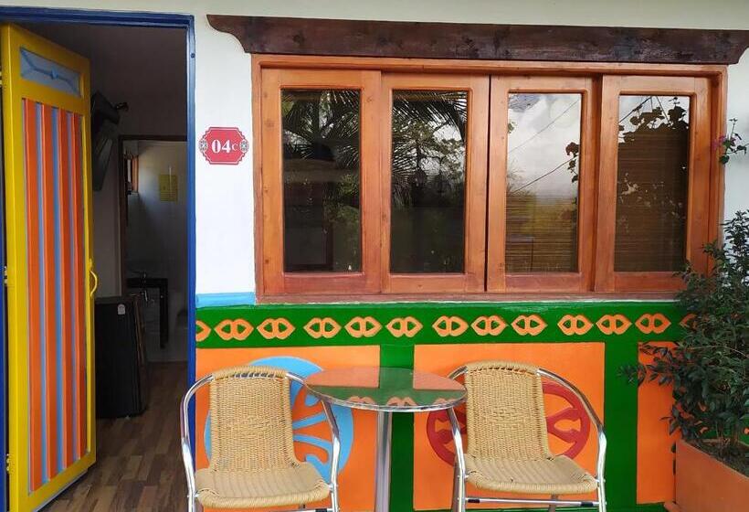 园景标准四人间, Zocalo Campestre