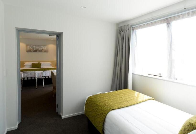 高级家庭房间, 2 On Whiteleigh And 239 On Lincoln Motel