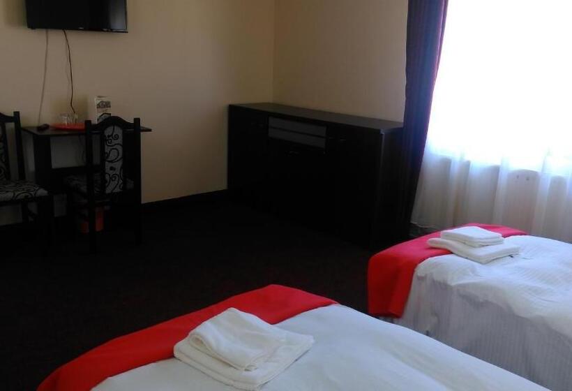 סוויטה, Pensiunea Hanami