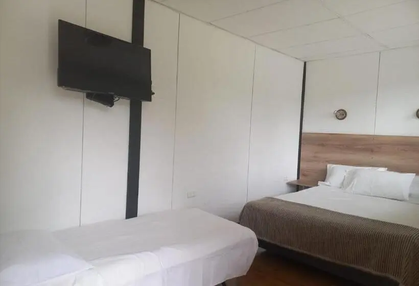 ファミリールーム, Star Center Hotel Boutique, Centro De Entrenamiento Deportivo Y Conveniencias A Dos Pasos Del Aeropu