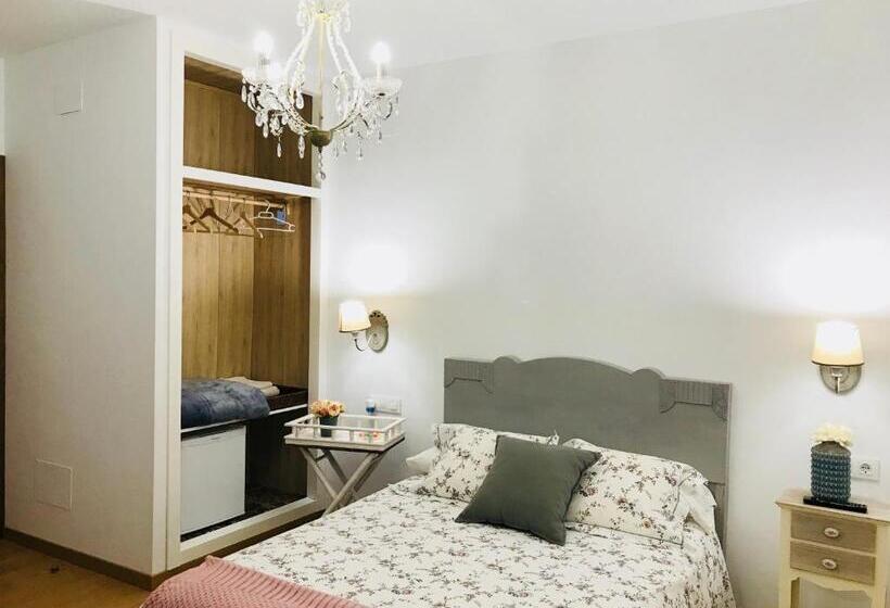 اتاق استاندارد, El Paseo