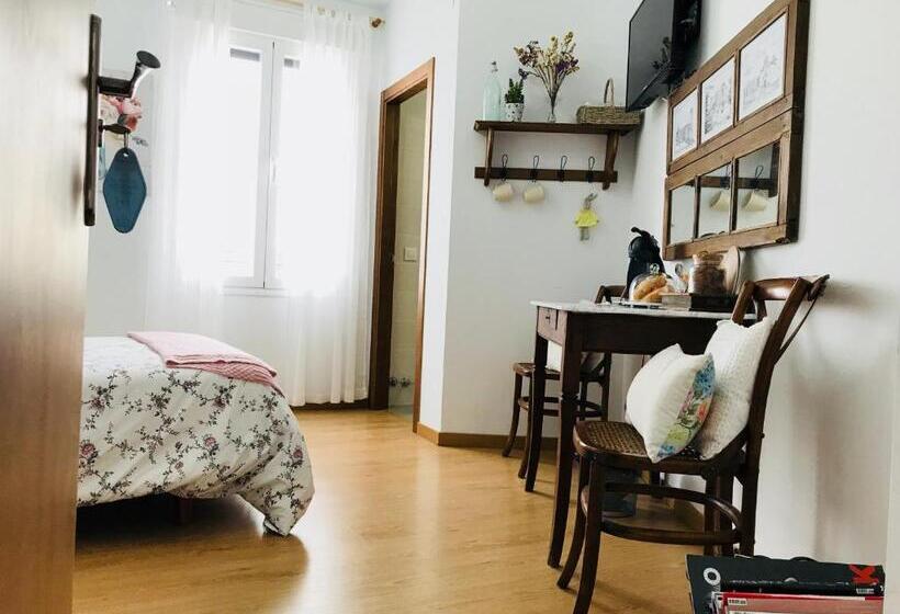 Номер Стандарт, El Paseo