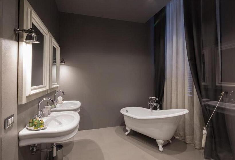 مجموعه ویستا شهر, Il Duomo Luxury Suite