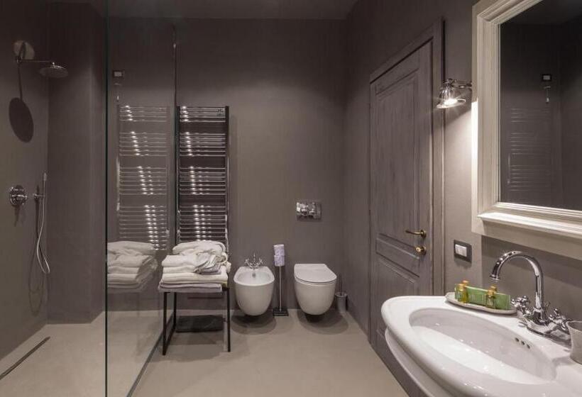 مجموعه ویستا شهر, Il Duomo Luxury Suite