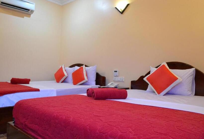 اتاق استاندارد, Capital Battambang
