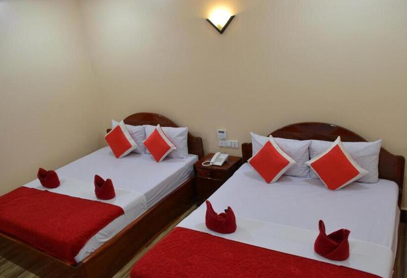 اتاق استاندارد, Capital Battambang