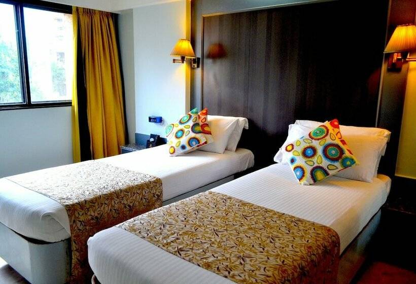 اتاق لوکس, Club Emerald