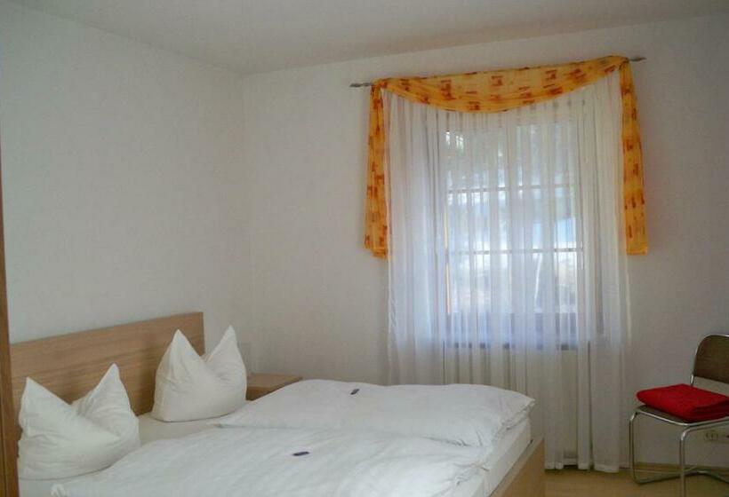 Семейный Номер, Gasthof Zum Döhlerwald