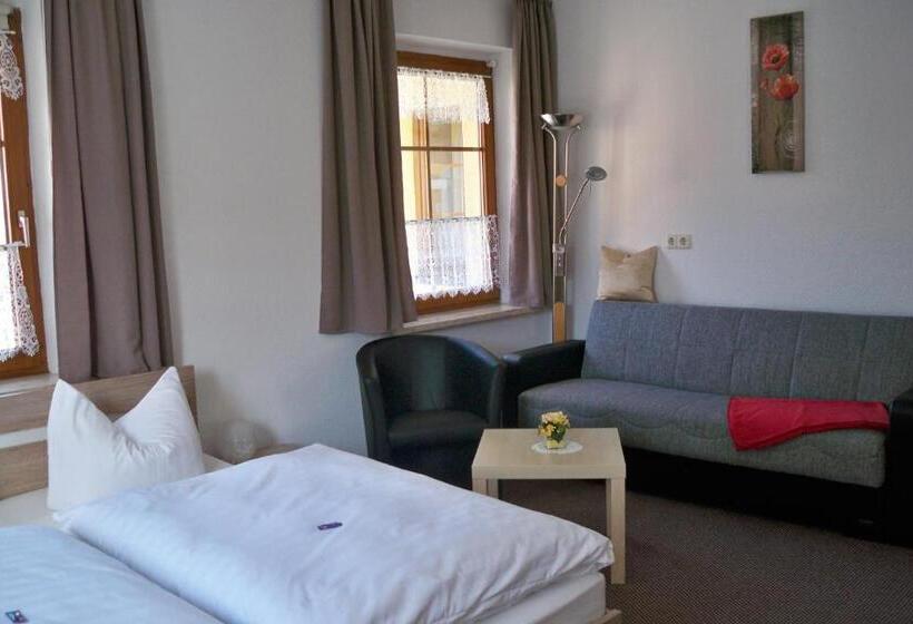 Семейный Номер, Gasthof Zum Döhlerwald