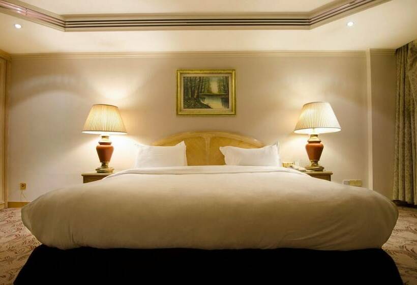 اتاق لوکس, Hofuf