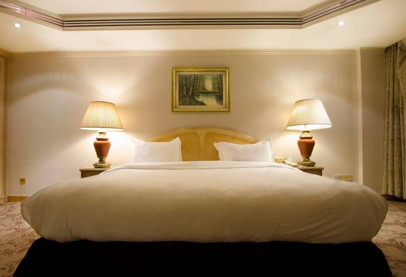 سوئیت 2 خوابه, Hofuf