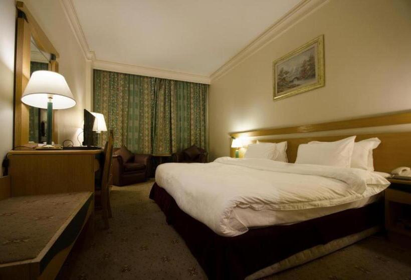 اتاق لوکس, Hofuf