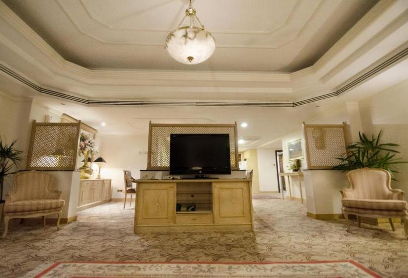 سوئیت 2 خوابه, Hofuf